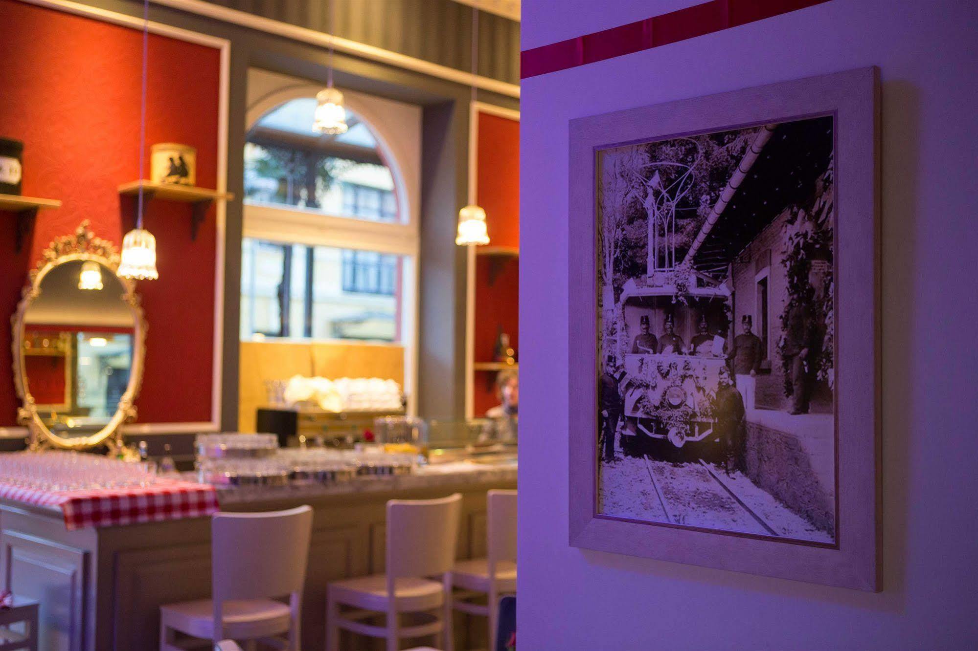 Hotel Continental Opatija Dış mekan fotoğraf